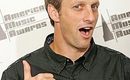 Tony-hawk-skateboarding.6